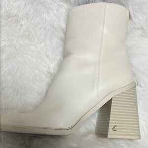 Sam Edelman Cream Heeled Boots